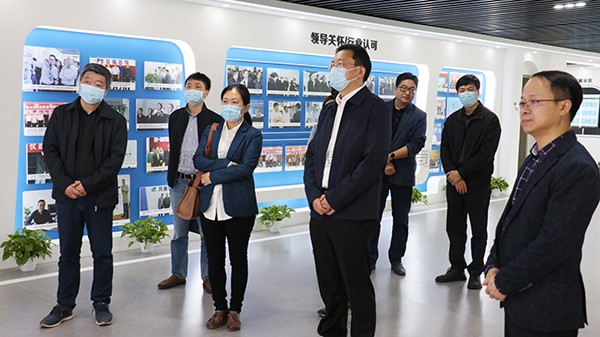 浙江省农业科学院党委委员、副院长杨华一行赴樱花视频在线考察调研