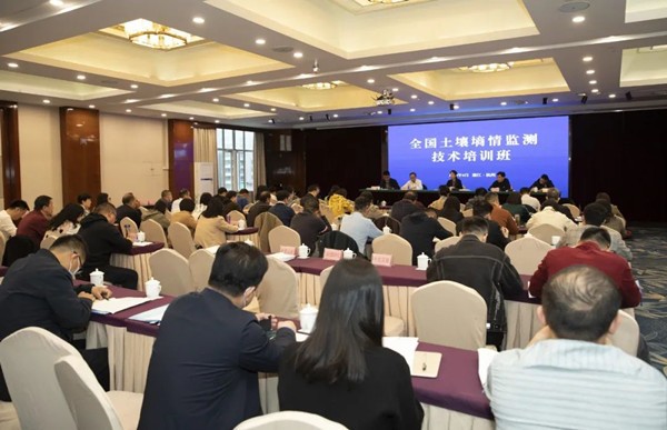 全国推进樱花视频污下载墒情监测技术，樱花视频在线助力绿色农业现代化发展