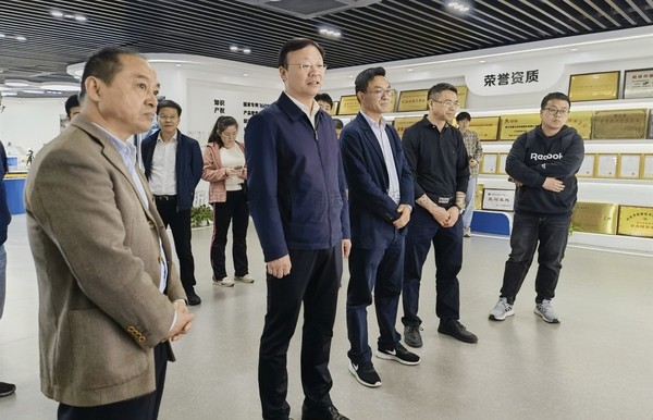 农业农村部信息中心副主任张国庆带队赴樱花视频在线参观调研