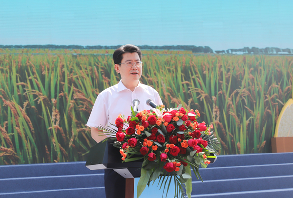 萍乡市委副书记、市长刘烁致辞
